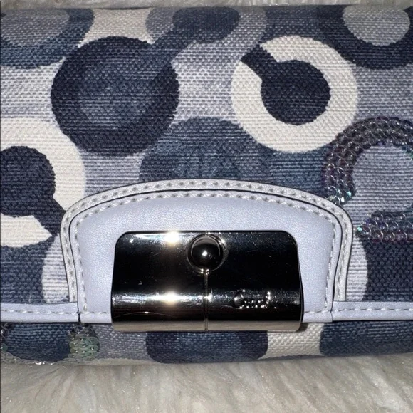 COACH Kristin Sequin Op Art Canvas Large Wristlet in blue denim - Picture 3 of 11